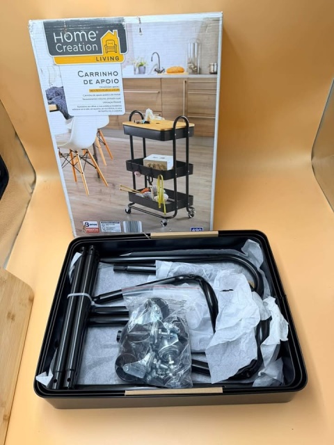 Metalowy wózek wielofunkcyjny 3-poziomowy z kółkami